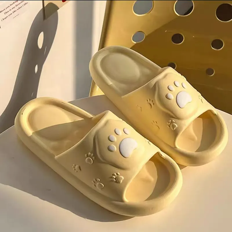 چه چیزی باعث می‌شود دمپایی‌های ناز به ترند بزرگ بعدی در کفش‌های دنج تبدیل شوند؟